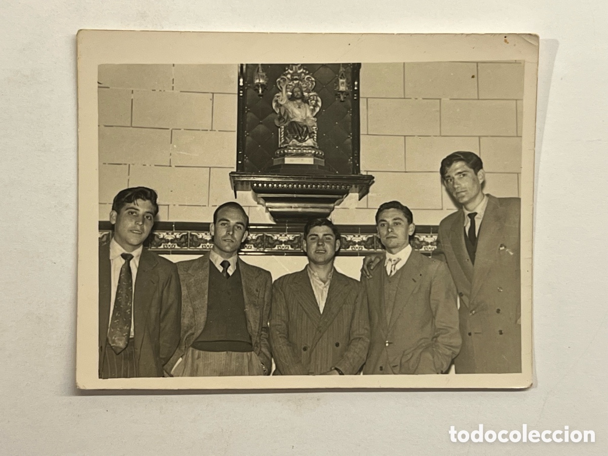 Fotograf&iacute;a antigua: ALBACETE, Sagrado Coraz&oacute;n de Jes&uacute;s. J&oacute;venes en la Iglesia. D&oacute;nate Redon, fot&oacute;grafo (h.1960?)