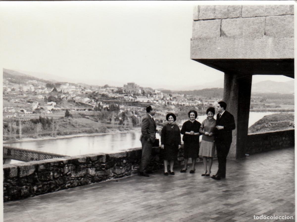 Fotograf&iacute;a antigua: Vista de la ciudad de Valen&ccedil;a, Portugal. A&ntilde;os 60 pc