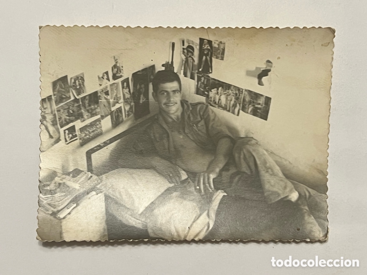 Fotograf&iacute;a antigua: SIDI IFNI.. Militar. Rinc&oacute;n del sue&ntilde;o. Kilos de Testosterona.., (a.1959) Med&iacute;das: 9 x 12 cm