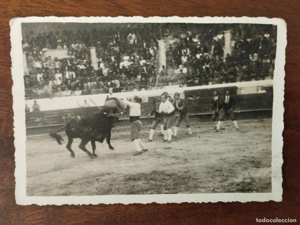 Fotograf&iacute;a antigua: Forcados en Santar&eacute;m, Portugal a&ntilde;o 1940. Ver.