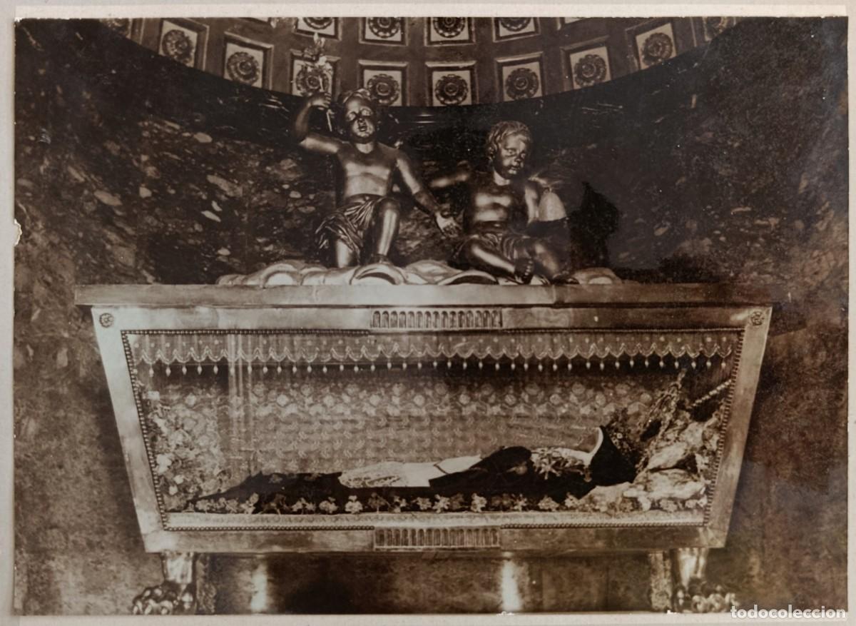 Fotograf&iacute;a antigua: FOTO ORIGINAL. SEPULCRO DE SANTA CATALINA THOM&Agrave;S EN SANTA MAGDALENA. PALMA DE MALLORCA.