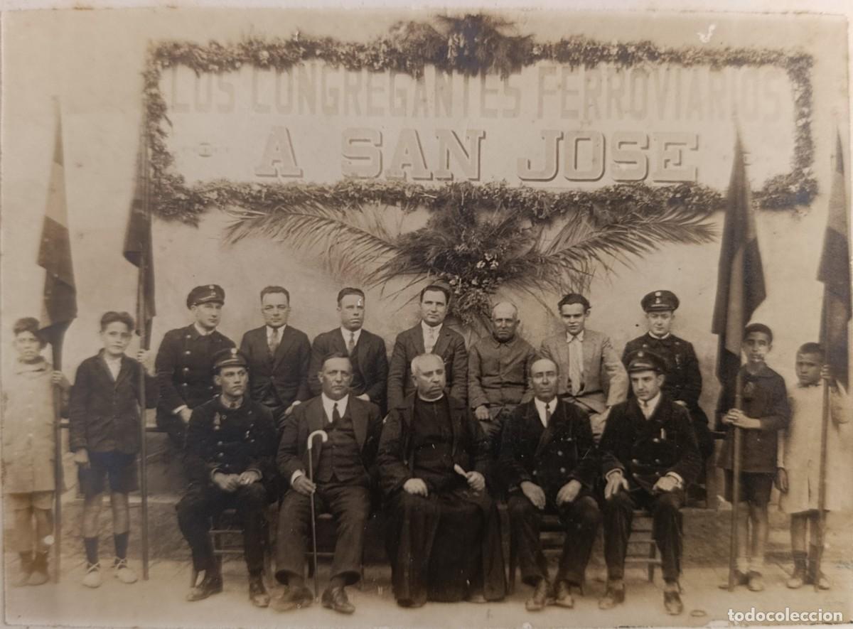 Fotograf&iacute;a antigua: FOTO ORIGINAL. LOS CONGREGANTES FERROVIARIOS A SAN JOS&Eacute;. FOTO VILA, PALMA DE MALLORCA. H. 1930.