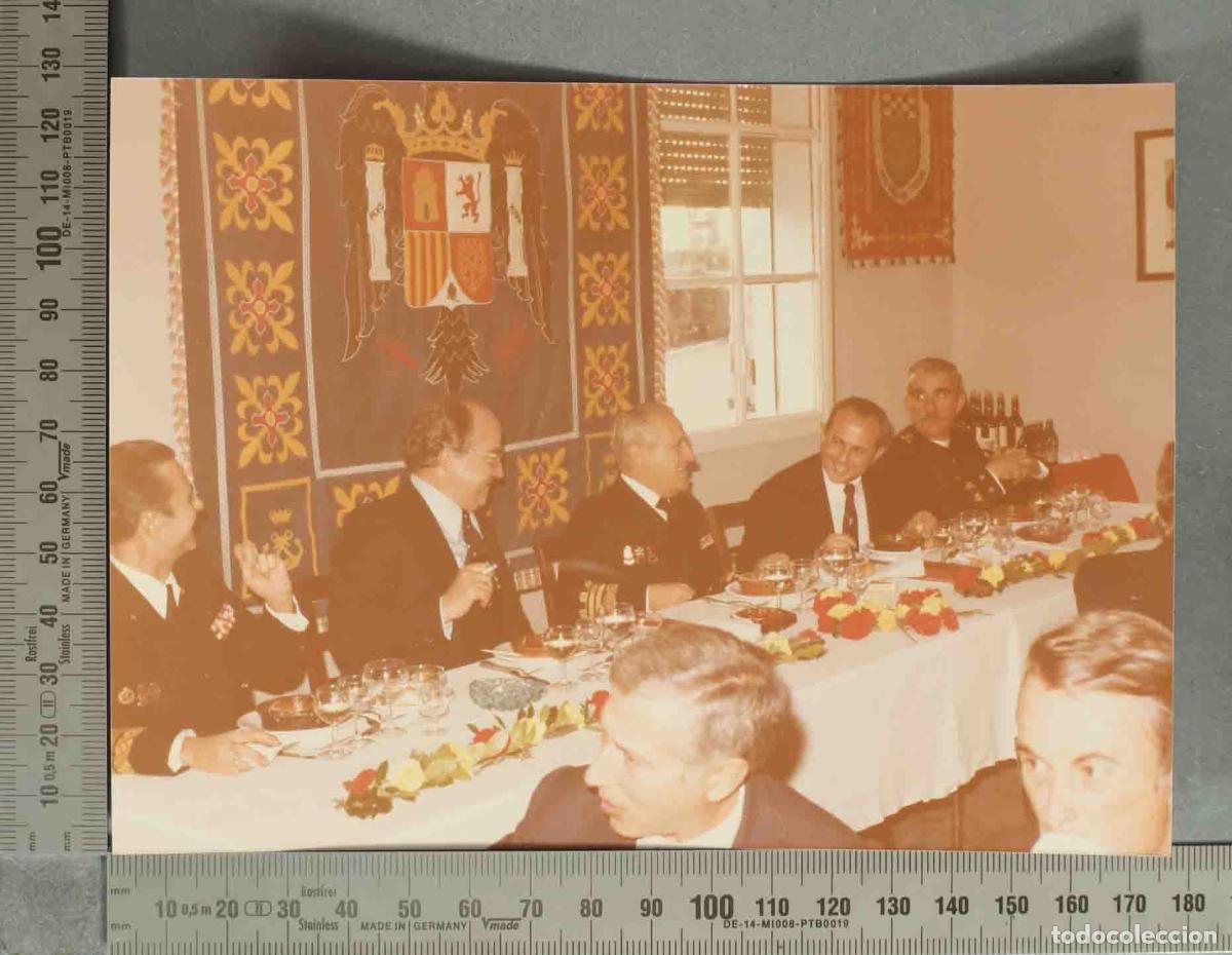 Fotograf&iacute;a antigua: FOTOGRAFIA. ACTO INFANTERIA DE MARINA. CA 1977