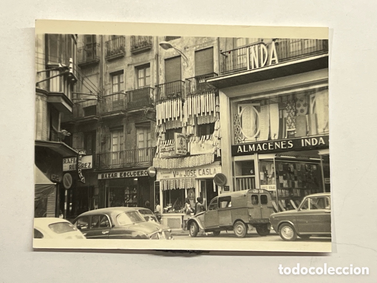 Fotograf&iacute;a antigua: PANPLONA en blanco y negro. Fotograf&iacute;a Comercios que dejaron huella: Almacenes Inda (1899-1998)