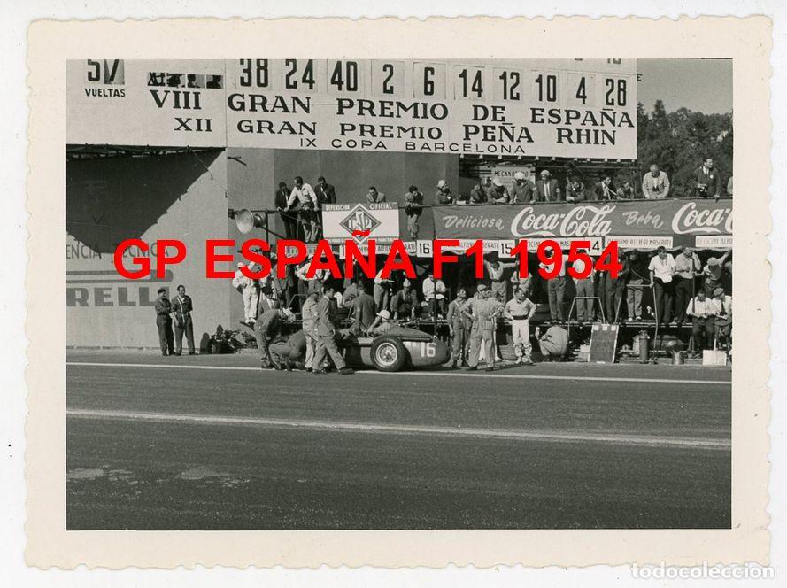 Fotograf&iacute;a antigua: GP ESPA&Ntilde;A F1 BARCELONA CIRCUITO PEDRALBES BOX MASERATI PACO GODIA A&Ntilde;O 1954 PE&Ntilde;A RHIN
