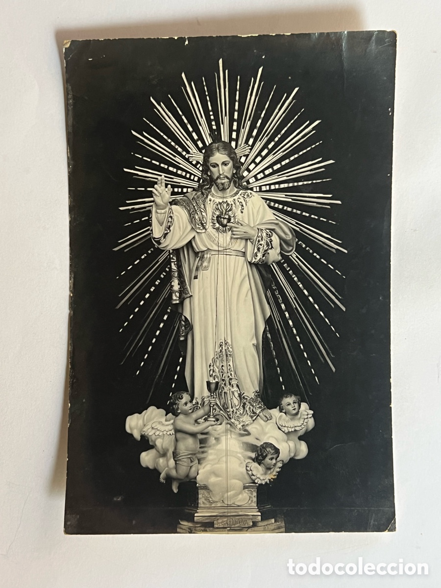 Alte Fotografie: RAFELBU&Ntilde;OL Valencia. Talla del Sagrado Coraz&oacute;n Taller de escultura Jos&eacute; Casanova (h.1930?)