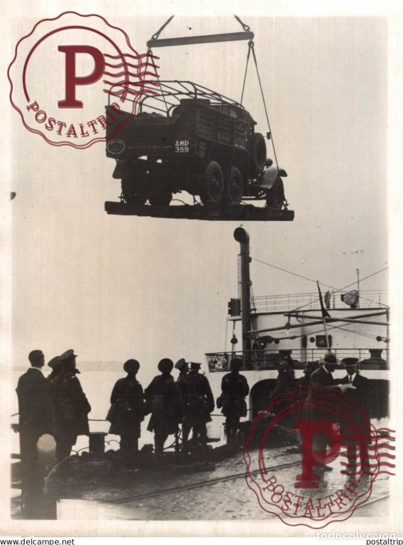 Photographie ancienne: 1934 LES TROUPES ANGLAISES SARRE A DOUVRES DOUVRE DOVER 17*13CM INDUSTRIE INDUSRTIA