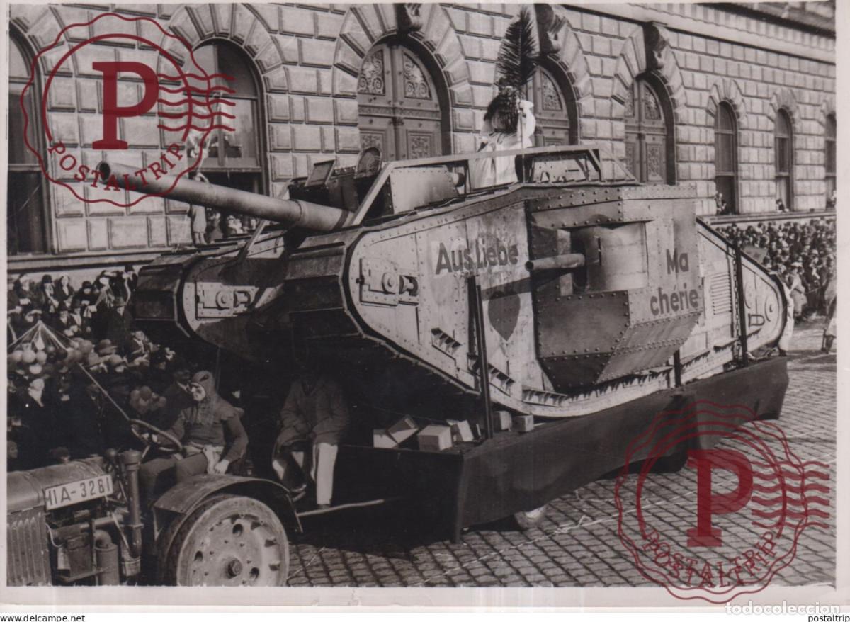 Fotografia antica: CARNAVAL POLITIQUE A MUNICH GERMANY DEUTCHLAND L ANGE DE LA PAIX SUR LE CHAR 18*13 CM