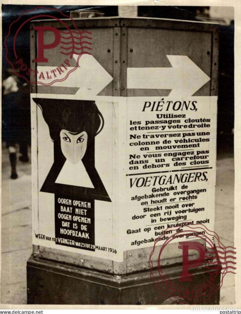 Fotografia antiga: BRUSSEL BRUXELLES 1936 ZEBRAPAD PIETONS VOETGANGERS 24*18CM