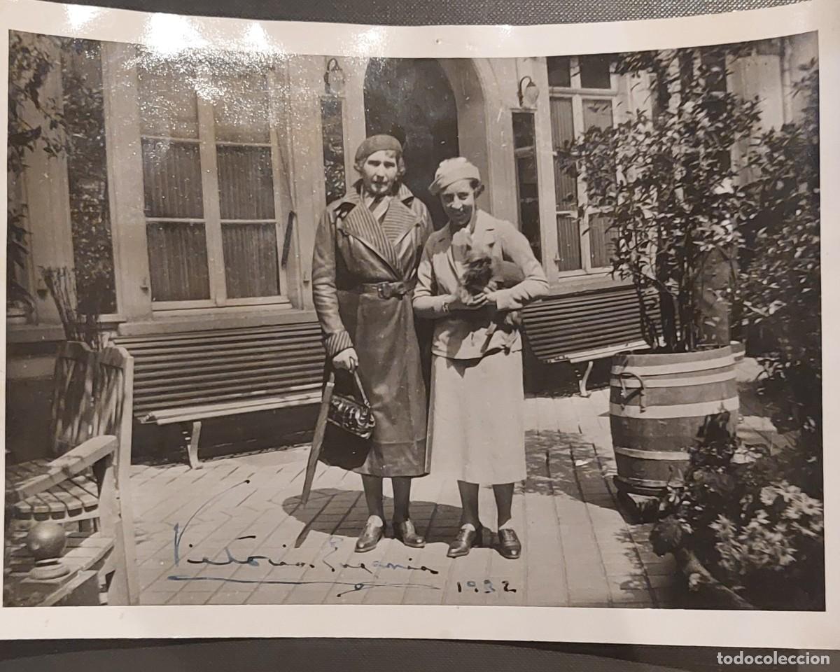 Fotograf&iacute;a antigua: FOTOGRAF&Iacute;A REINA VICTORIA EUGENIA FIRMADA Y DATADA. 1932