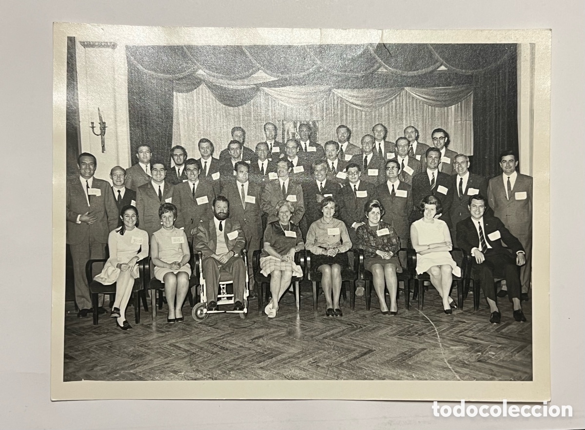 Fotograf&iacute;a antigua: BARCELONA..Fotograf&iacute;a Reuni&oacute;n Congreso de M&eacute;dicos..? Enero de 1969, Medidas: 24 x 18 cm
