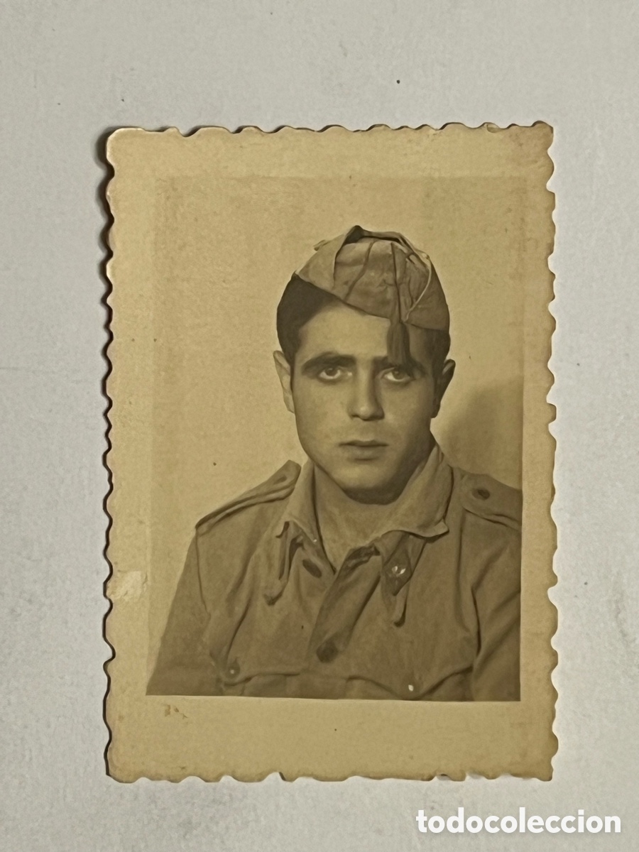 Fotograf&iacute;a antigua: FOTOMATON. Fotograf&iacute;a Joven Legionario en su tiempo en filas&hellip; (h.1950?)