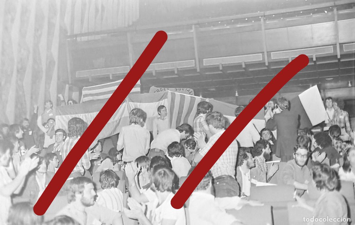 Fotograf&iacute;a antigua: Congreso de las Juventudes Socialistas 1977 &rdquo;Congreso de la Bandera&rdquo; - Negativo de Celuloide