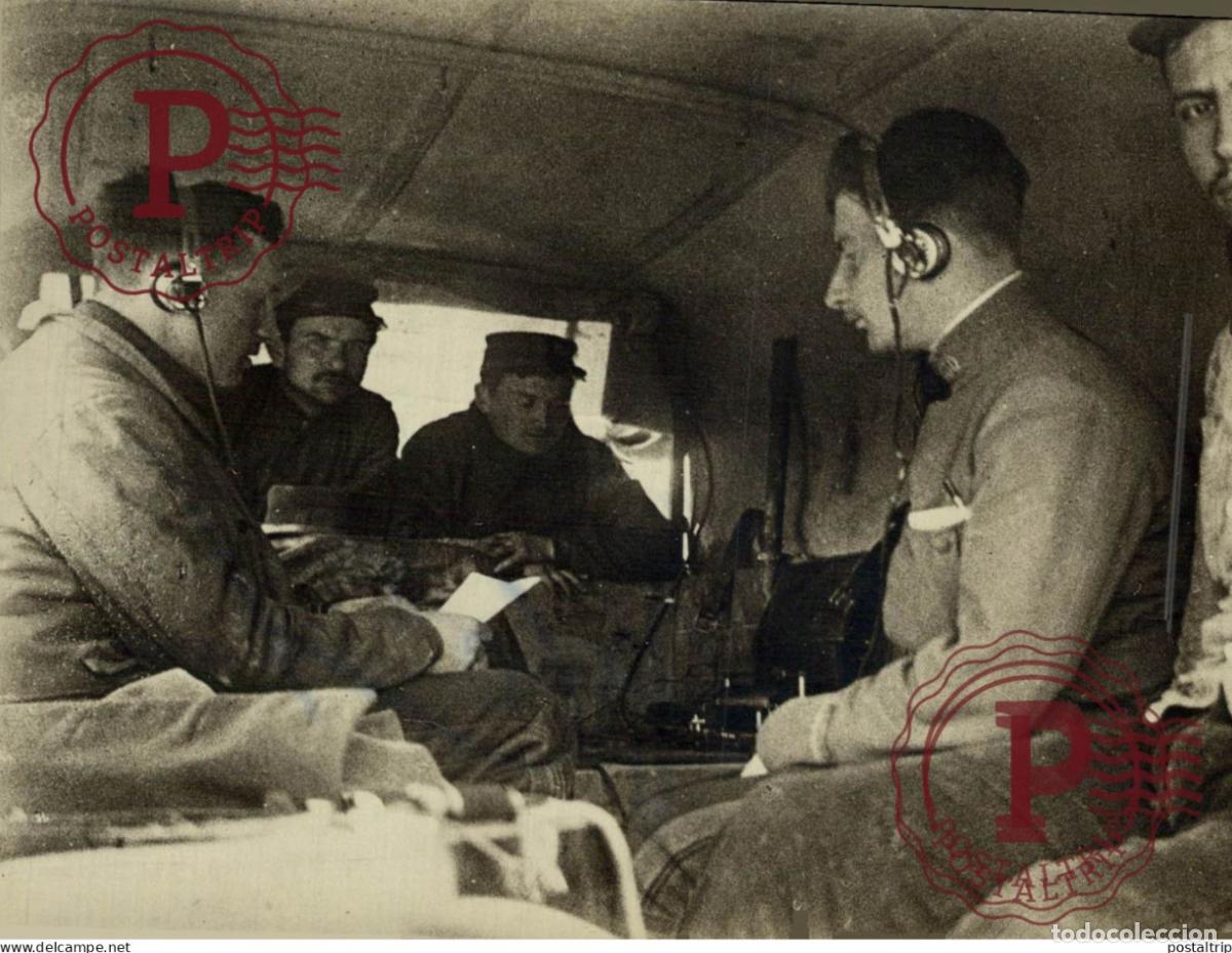 Fotografia antica: POSTE RECEPTEUR AUTOMOBILE T.S.F. TELEPHONIQUE TELEPHONISTES TELEPHONE TELEFONE 14*11CM