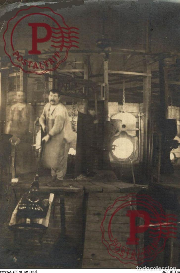 Fotografia antica: CARTE PHOTO METIER GLASS MAKERS 13*9CM
