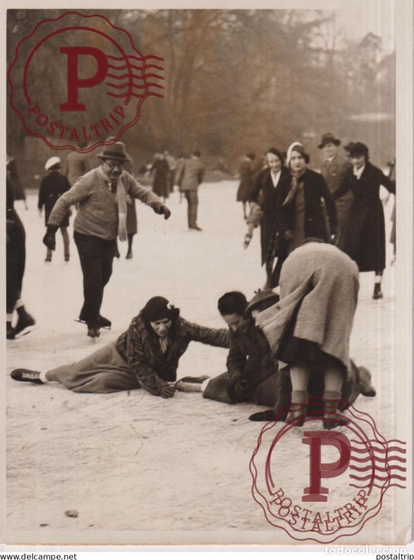 Fotografia antica: LAC DU BOIS DE BOULOGNE PARIS FRANCE 16*12CM patinaje artistico KUNSTSCHAATSEN patinage artistique
