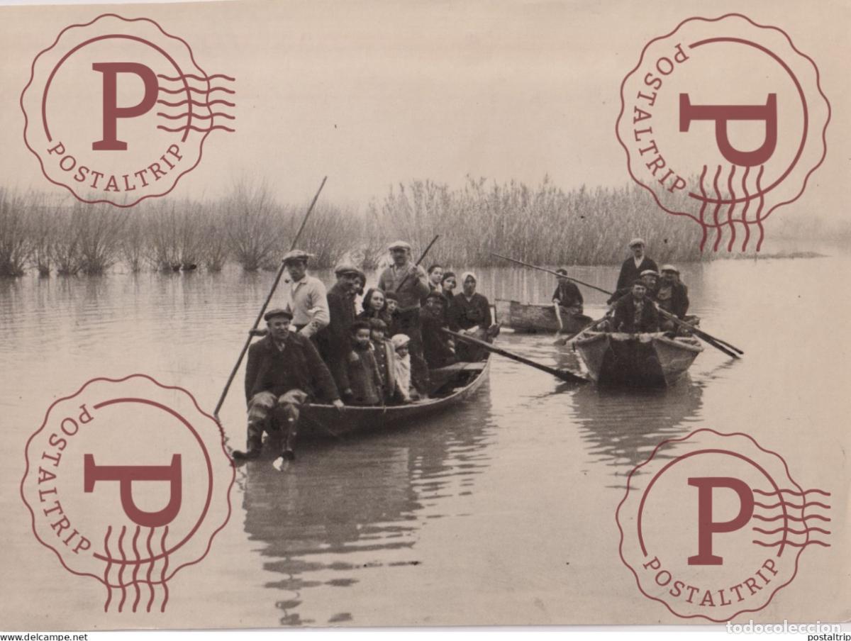 Fotograf&iacute;a antigua: INUNDATIONS MIDI CAMPAGNE VOISINE DU RHONE BATEAUX FRANCE 22*16CM