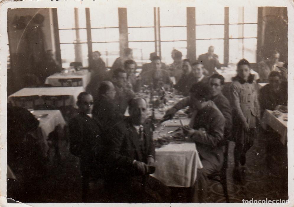 Fotograf&iacute;a antigua: Banquete en La Marcelina de Val&egrave;ncia A&ntilde;os 40 pc