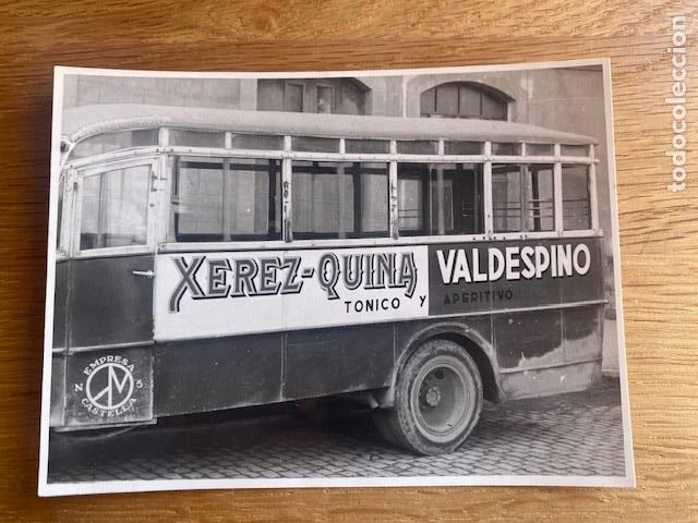Fotograf&iacute;a antigua: Valdespino, Xerez-Quina. Tonico y aperitivo. 1959. Fotografia Autobus 11.5 x 8.5 cm.