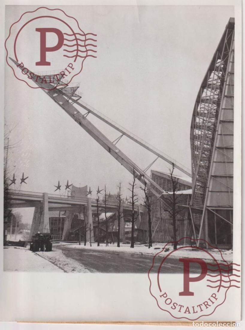 Fotografia antica: PAVILLON FRANCAIS. EXPOSITION DE BRUXELLES. PIER DE GAULLE. ALGER. 1959. +-23X18CM