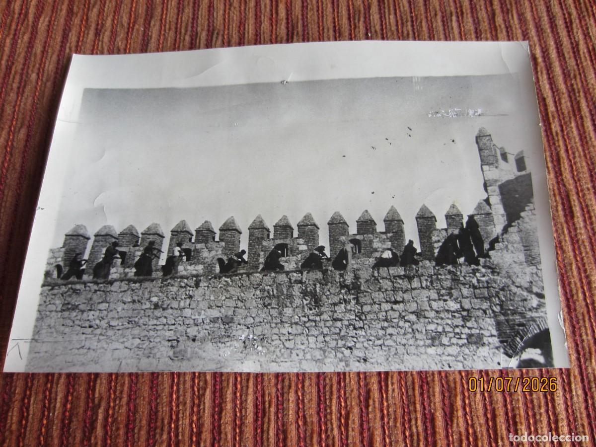 Fotograf&iacute;a antigua: 1936-FOTOGRAF&Iacute;A CASTILLO DE LA CORACERA DE SAN MART&Iacute;N DE VALDEIGLESIAS.MADRID.GUERRA CIVIL ESPA&Ntilde;A.