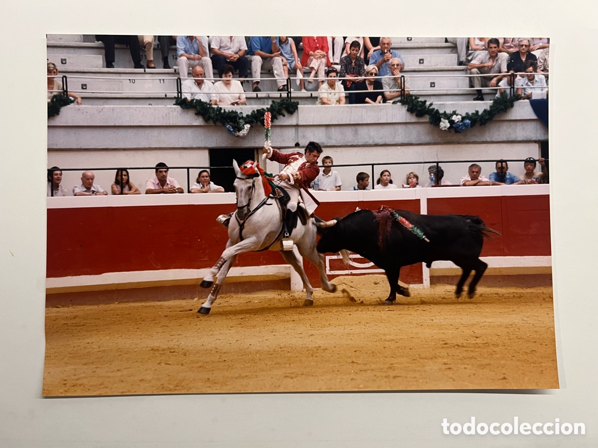 Fotograf&iacute;a antigua: TOROS. JOAO MORA, Rejoneador. Dia de la Alternativa de Martin Gonz&aacute;lez Porrras. Plaza Toros Valencia