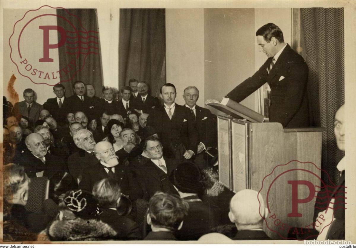 Fotograf&iacute;a antigua: PRINCE HERITIER DE DANEMARK CITE UNIVERSITAIRE 18*13CM Photo Meurisse Paris collectionmeurisse