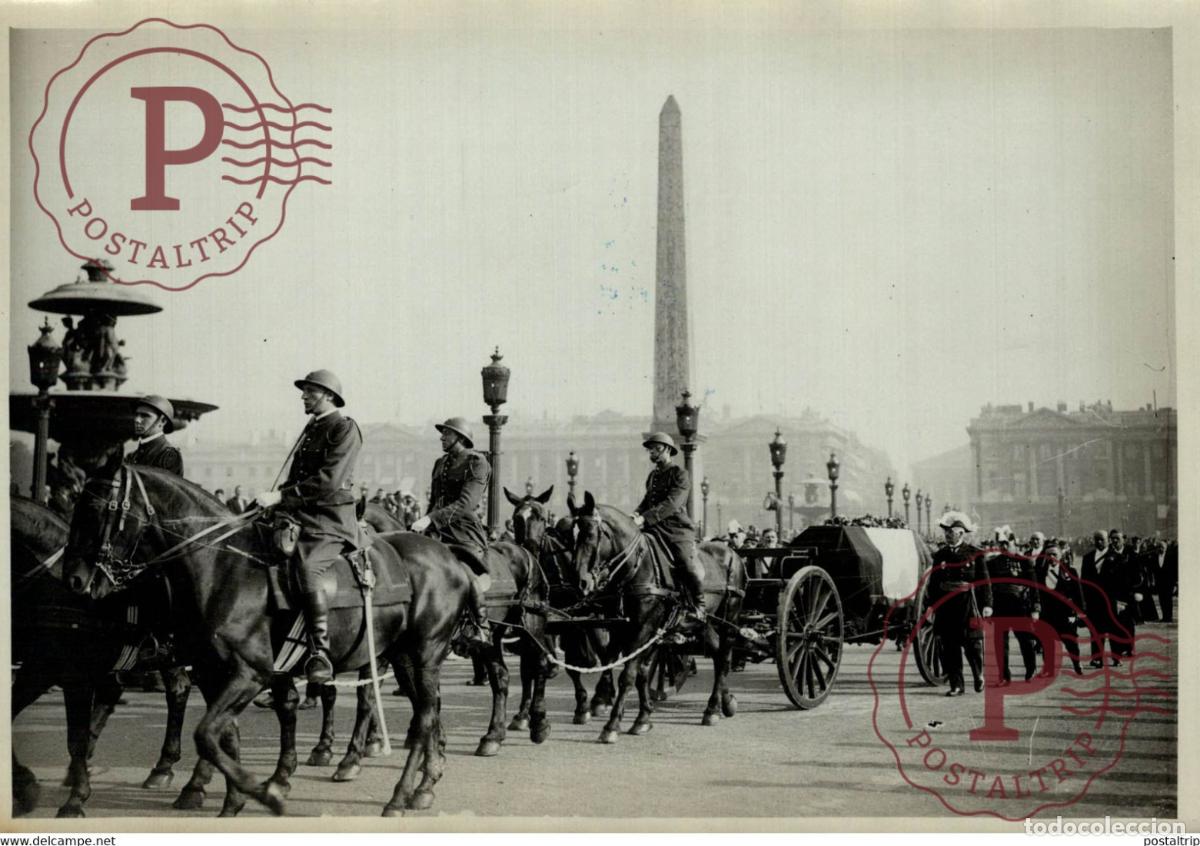 Fotograf&iacute;a antigua: OBSEQUES M GEORGES LEYGUES MINISTRE DE LA MARINE PLACE DE LA CONCORDE 18*13CM Photo Meurisse Paris