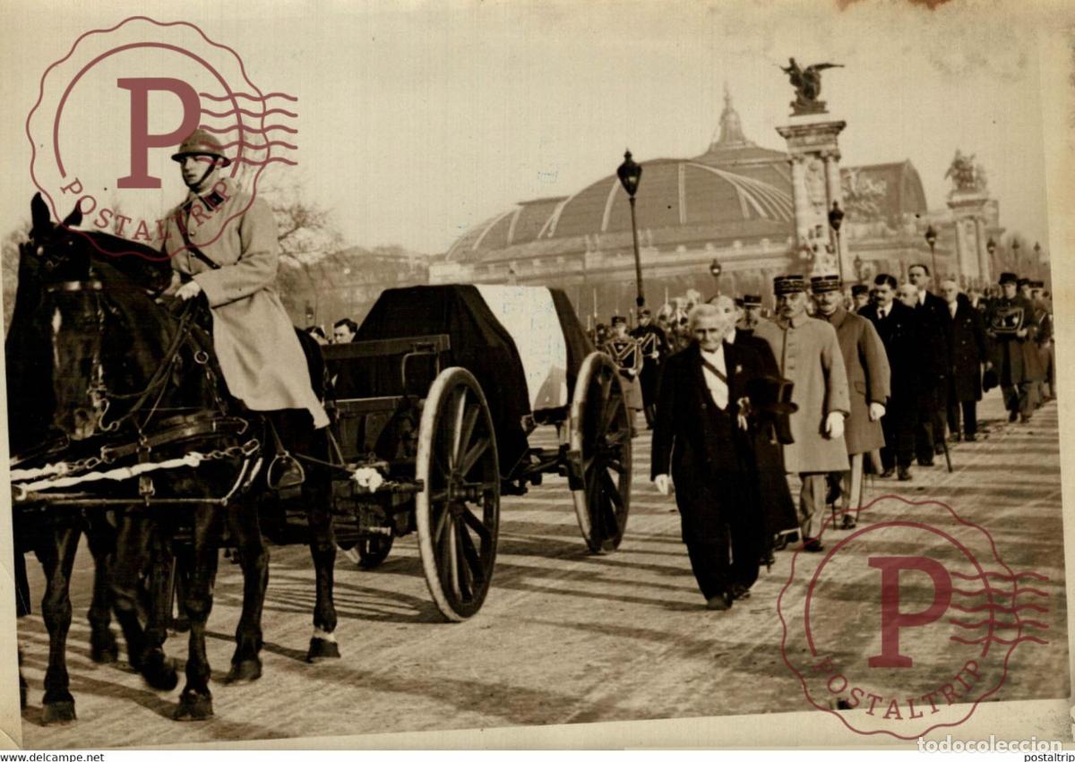 Fotograf&iacute;a antigua: OBSEQUES DE MAGEUST ESPLANADE DES INVALIDES 18*13CM Photo Meurisse Paris collectionmeurisse