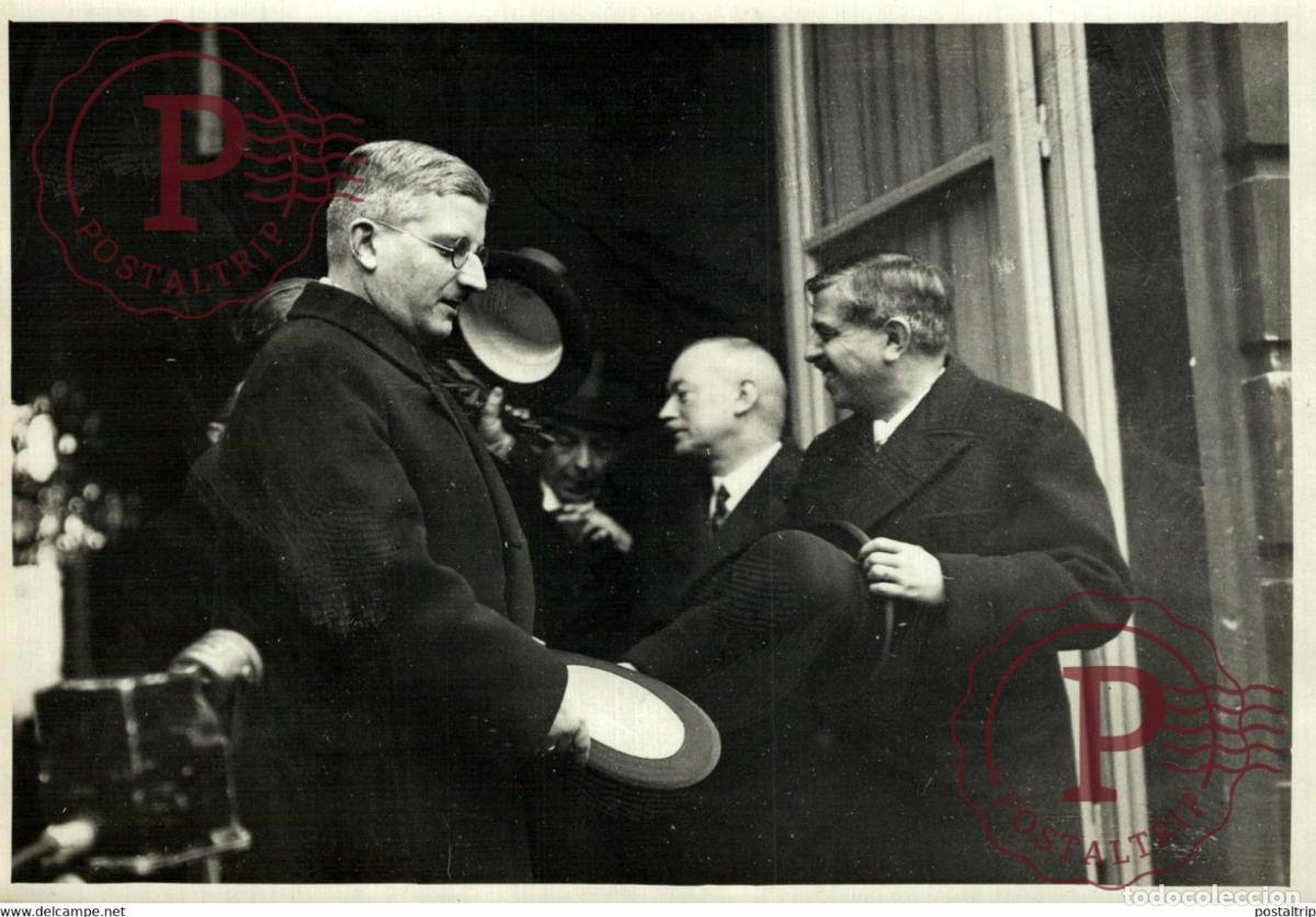Fotograf&iacute;a antigua: LE CHANCELIER SCHUSSCHNIGG VISITE MR FLANDIN HOTEL MATIGNON LAVAL 18*13CM Photo Meurisse Paris coll