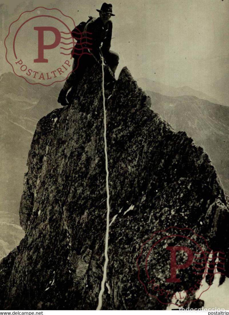 Fotografia antica: AU SOMMET DE LA TOUR RONDE UN VERSAN EST FRANCAIS Y LAUTRE ITALIEN FRANCE IT 17*12CM Photo Meuriss