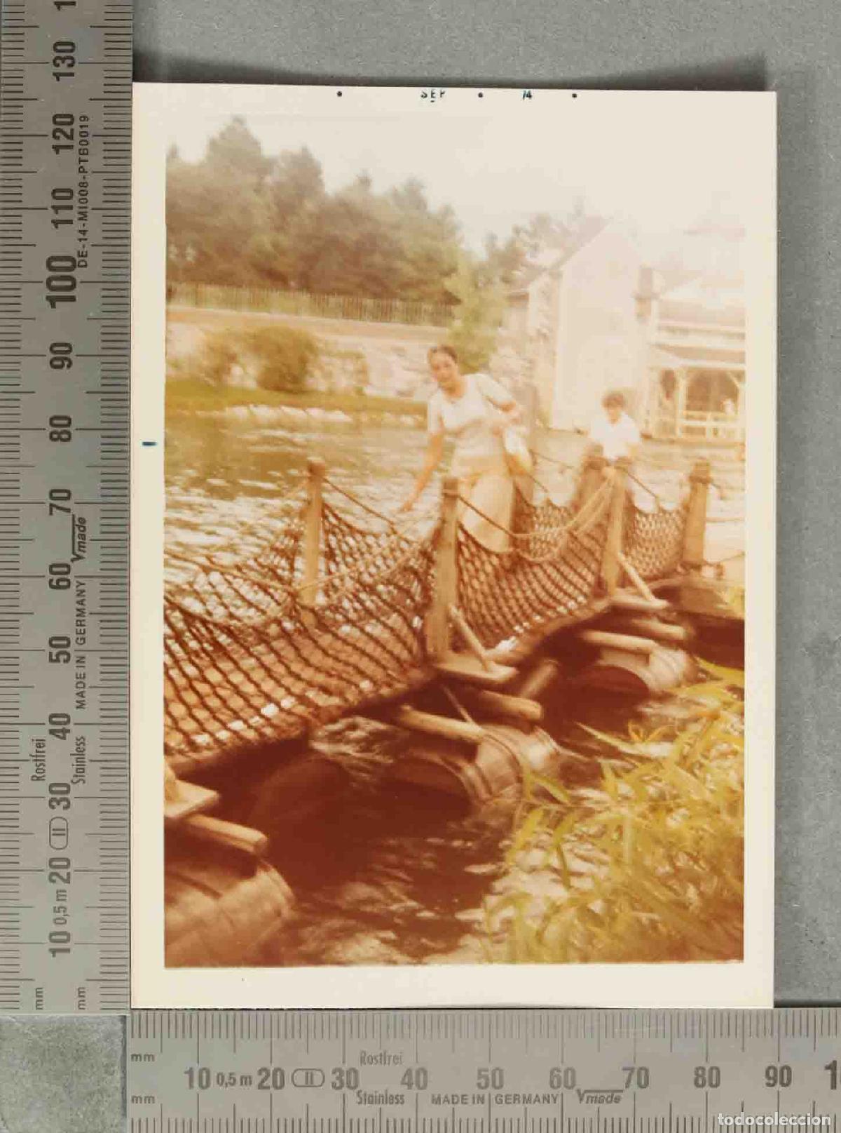 Fotograf&iacute;a antigua: FOTOGRAFIA. Eurodisney - Robinson&acute;s Cabin - Cabane de Robinson Walt Disney World.