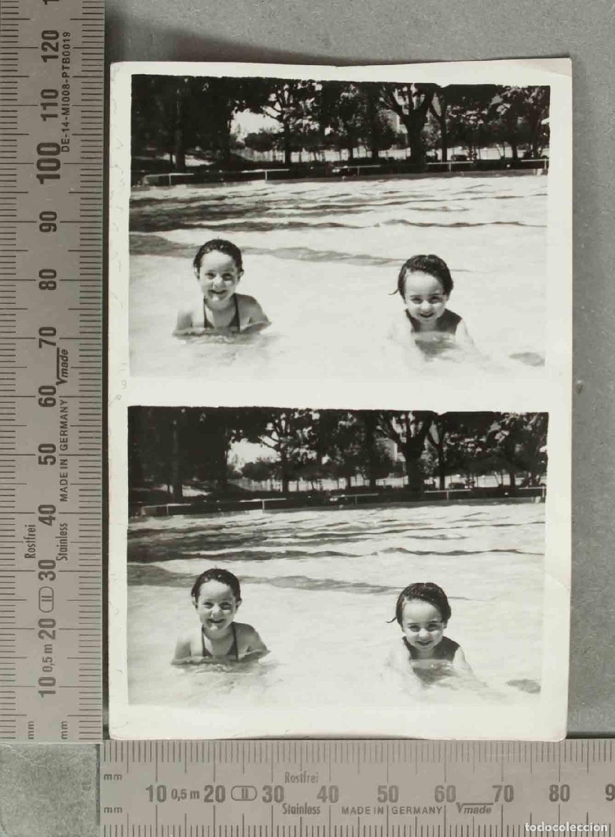 Fotograf&iacute;a antigua: FOTOGRAFIA. Ni&ntilde;as en una piscina HACIA1 960