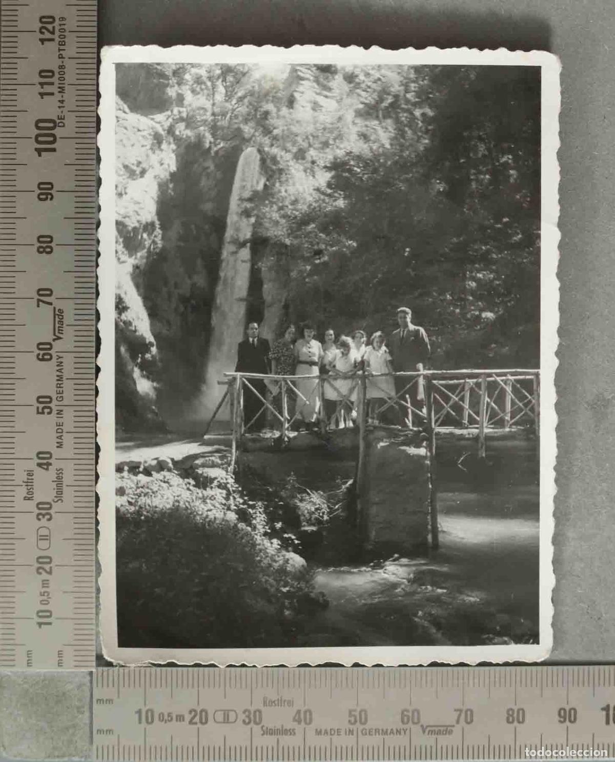 Fotograf&iacute;a antigua: FOTOGRAFIA. Casada . GRUPO EXCURSION HACIA 1940