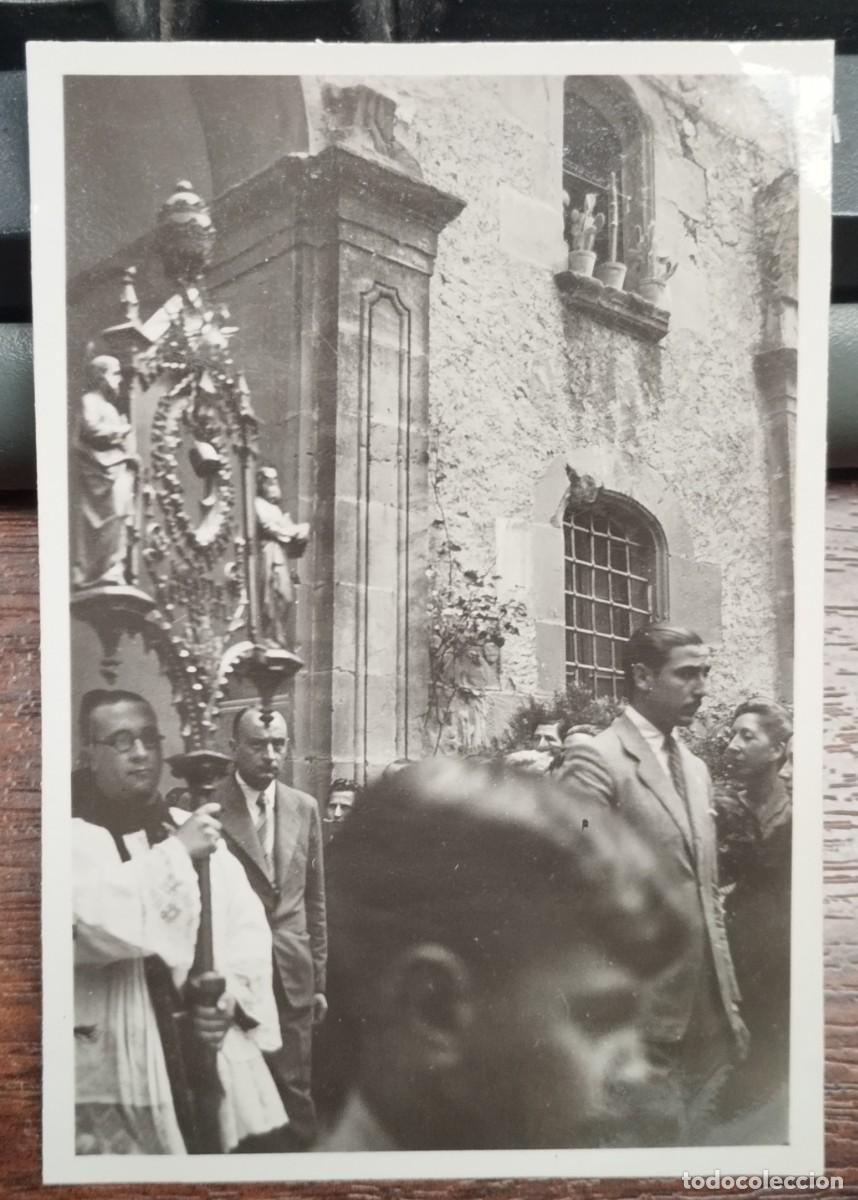 Fotograf&iacute;a antigua: FOTO PROCESION EN MONTSERRAT (BARCELONA) SETIEMBRE 1940
