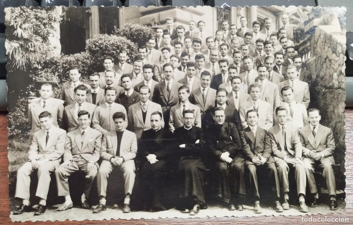 Fotograf&iacute;a antigua: FOTO ENCUENTRO CONGREGACION MARIANA BARCELONA EN MANRESA ABRIL 1954