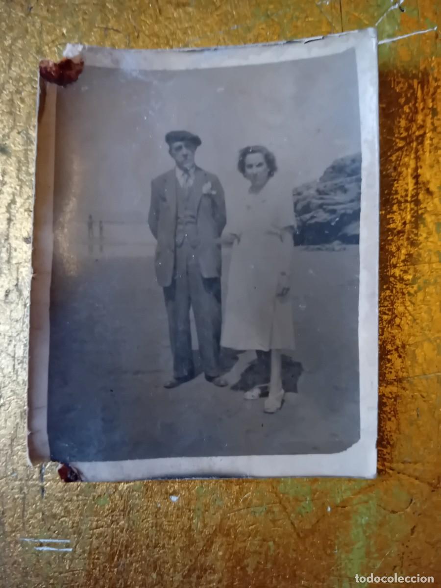 Fotograf&iacute;a antigua: Nicasio Hern&aacute;ndez Luquero poeta de Ar&eacute;valo y su hija Aurora