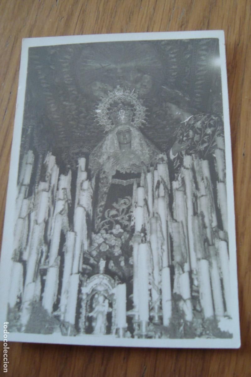 Fotograf&iacute;a antigua: ANTIGUA FOTOGRAFIA DE VIRGEN EN SU PASO SEVILLA A&Ntilde;OS 60?