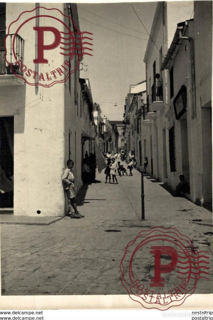 Alte Fotografie: EXTREMADURA BADAJOZ ESPA&Ntilde;A. FREGENAL DE LA SIERRA. CALLE CANALEJAS - 17X12CM