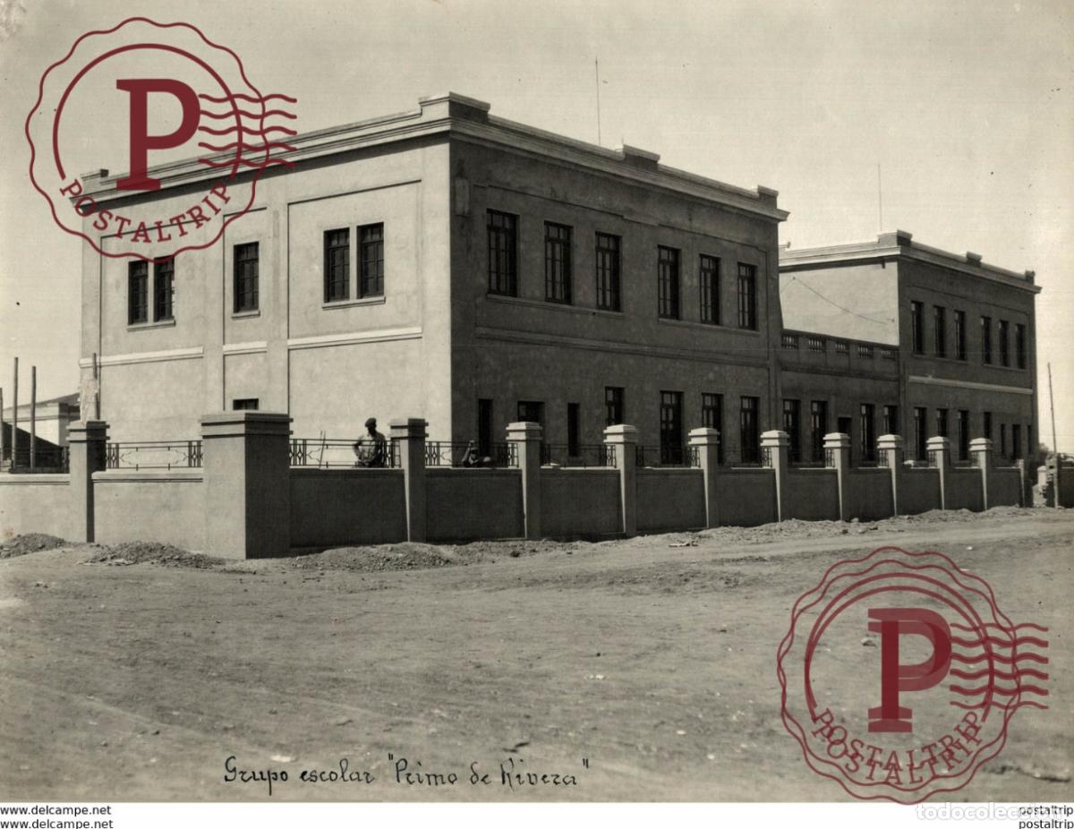 Fotograf&iacute;a antigua: EXTREMADURA BADAJOZ ESPA&Ntilde;A. ALMENDRALEJO. GRUPO ESCOLAR PRIMO DE RIVERA - 23X17CM