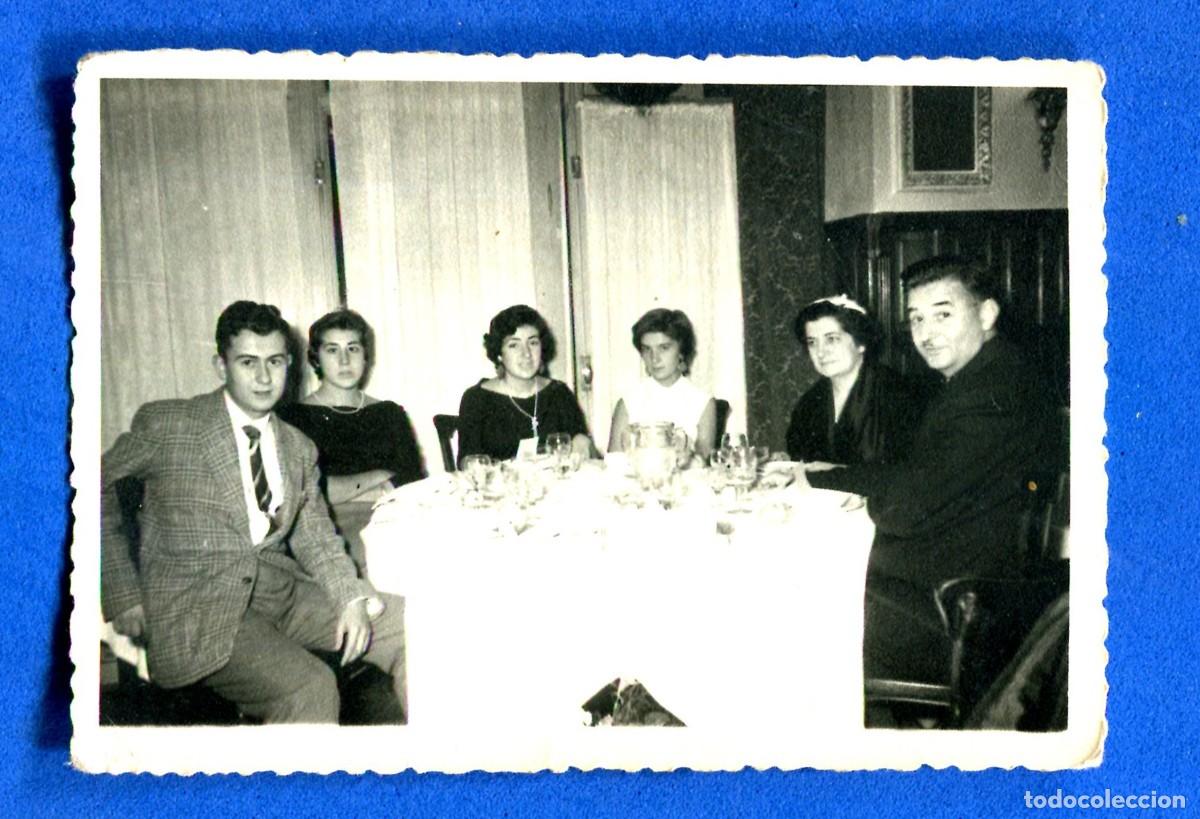 Fotografia antiga: FOTOGRAFIA GRUPO DE PERSONAS