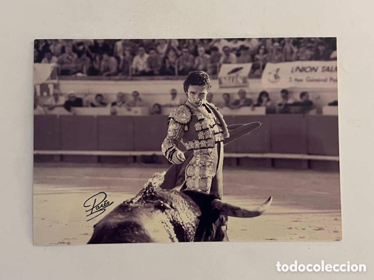 Fotografia antiga: TAUROMAQUIA. Torero, Richard Mill&aacute;n delante del toro. ARENES DE BEZIERS. Fotograf&iacute;a Pares, Francia