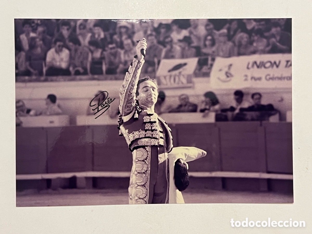 Fotograf&iacute;a antigua: TAUROMAQUIA. Torero, Richard Mill&aacute;n delante del toro. ARENES DE BEZIERS. Fotograf&iacute;a Pares, Francia