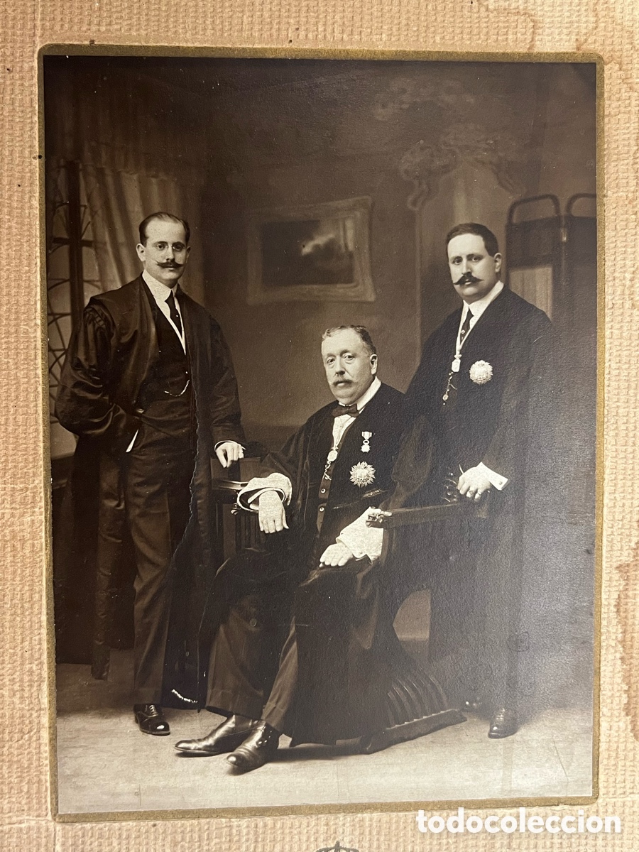 Fotografia antica: VALENCIA.. Cuna de grandes Juristas.. GROLLO, Arte fot&oacute;grafo&hellip; (a.1917) Med&iacute;das: 22 x 32 cm.