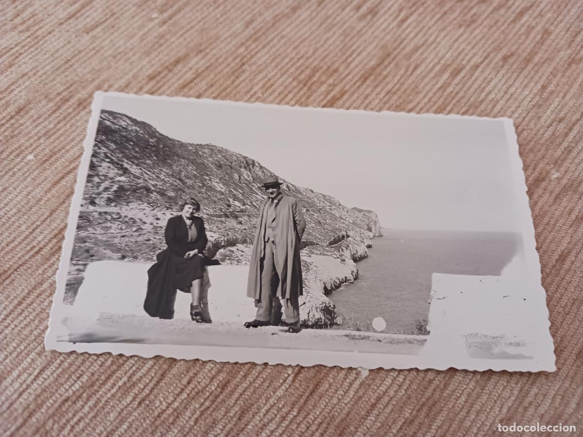 Fotograf&iacute;a antigua: fotografia costas de garraf, barcelona 1949