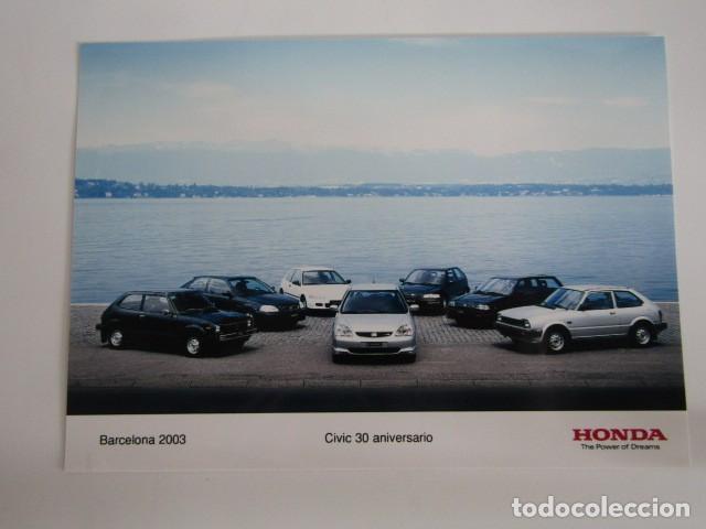 Fotograf&iacute;a antigua: FOTOGRAF&Iacute;A DE PRENSA MEDIA PRESS COMUNICACI&Oacute;N HONDA CIVIC 30 ANIVERSARIO 2003
