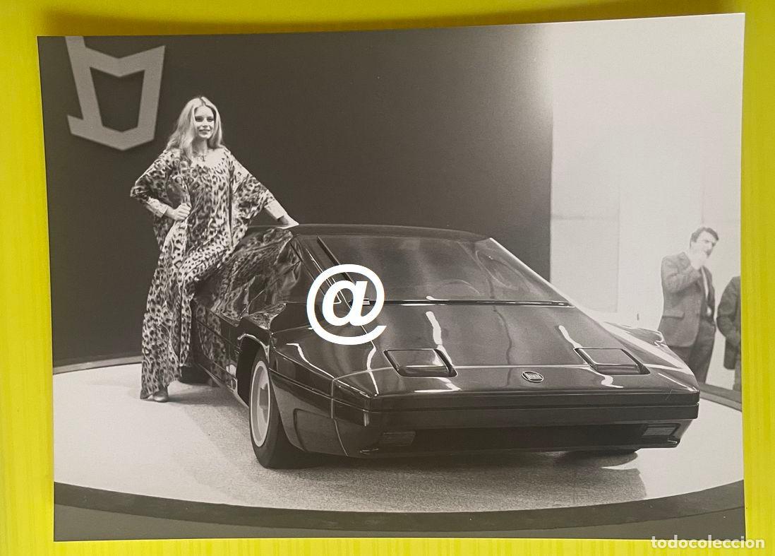 Fotograf&iacute;a antigua: FOTO DE PRENSA SALON AUTOMOVIL TURIN TORINO A&Ntilde;O 1978 LANCIA STRATOS SIBILO BERTONE