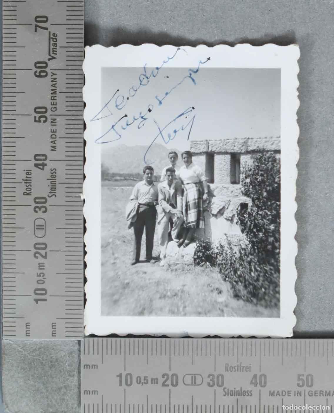 Alte Fotografie: FOTOGRAFIA. GRUPO DE JOVENES EN EL CAMPO HACIA 1950