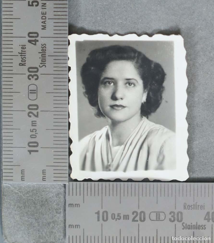 Alte Fotografie: FOTOGRAFIA. Retrato de mujer joven HACIA 1950