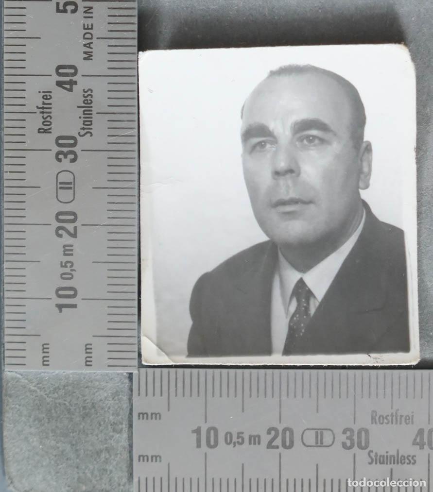 Alte Fotografie: FOTOGRAFIA. Hombre con traje y corbata HACIA 1940
